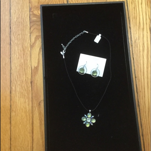 Lia Sophia Jewelry - Lia Sophia